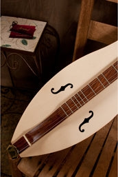 Roosebeck Emma Mountain Dulcimer, 4 String, F-Holes