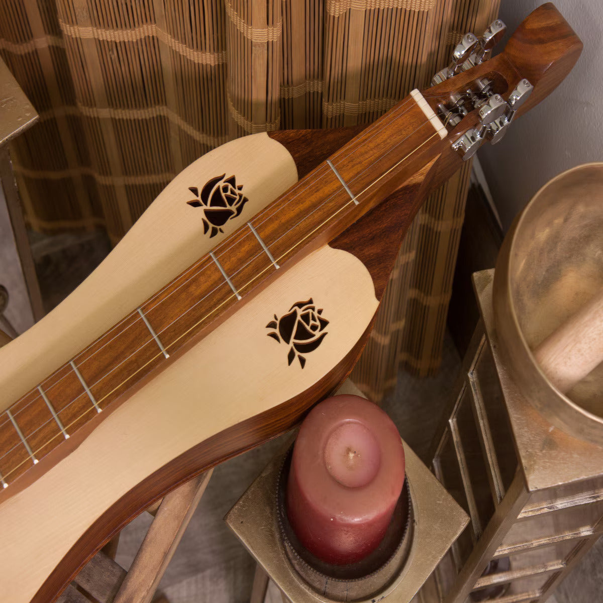 Roosebeck "Rose" Grace Mountain Dulcimer (Sheesham Body, Spruce Soundboard, 4 String, Extra String Set)