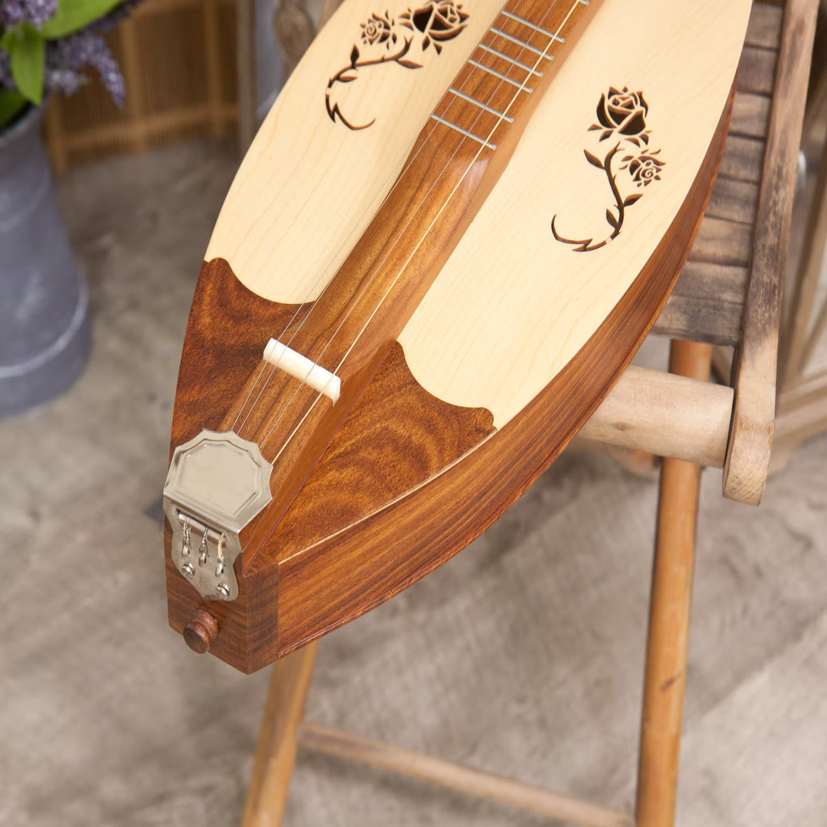 Roosebeck "Rose" Grace Mountain Dulcimer (Sheesham Body, Spruce Soundboard, 4 String, Extra String Set)