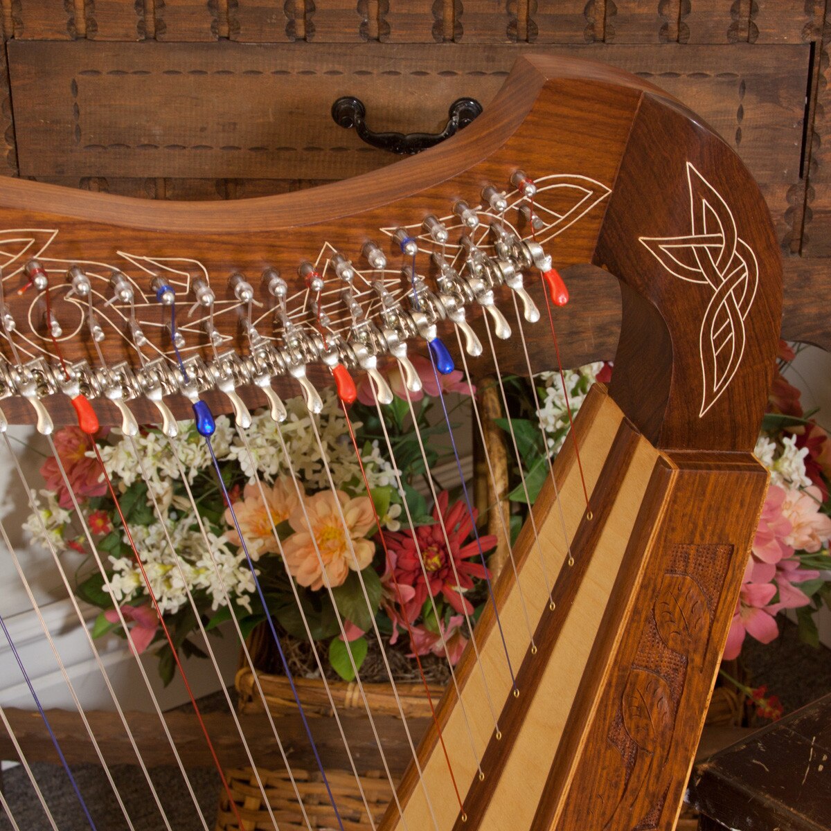 22-String Heather Harp with Chelby Levers, Rosewood, Carved Celtic Thistle Inlay
