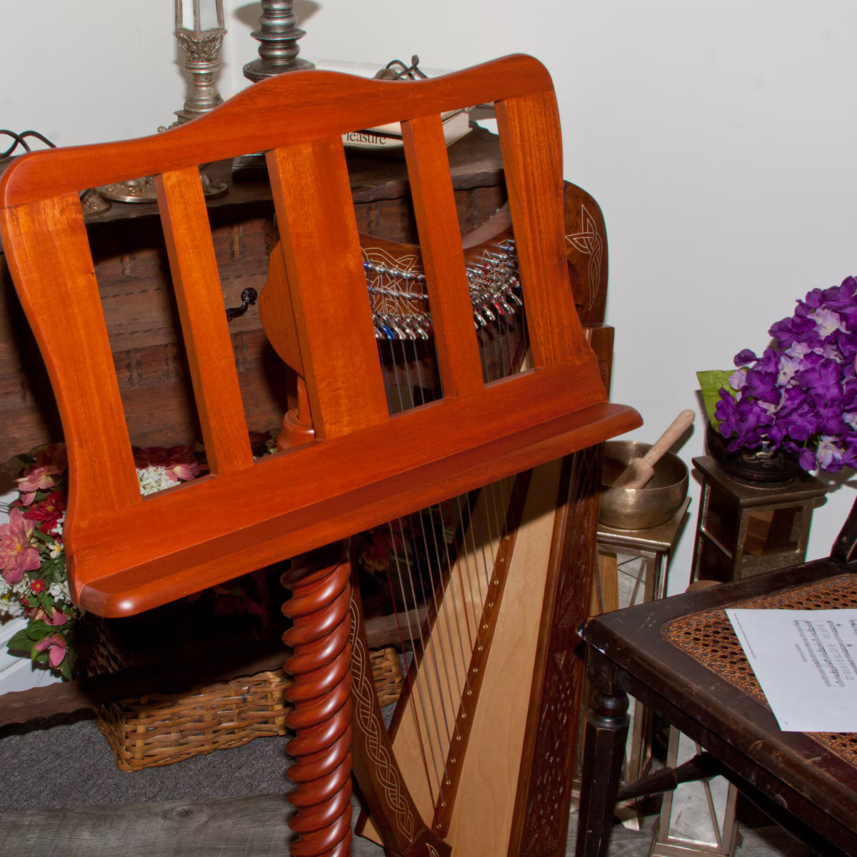 Roosebeck Solid Red Cedar Spiral Music Stand