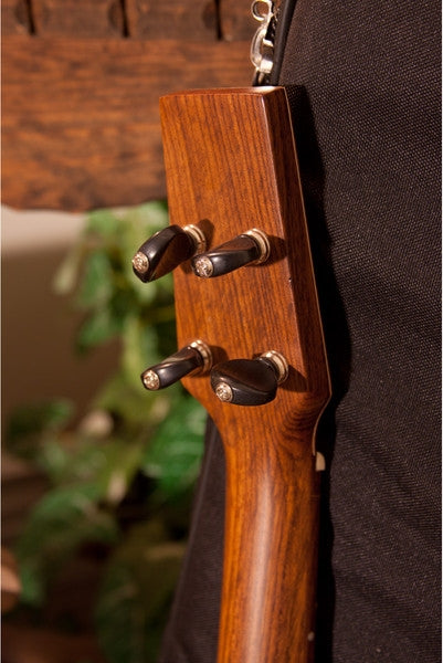 Roosebeck Tenor Baroque Ukulele close-up of Friction Tuners