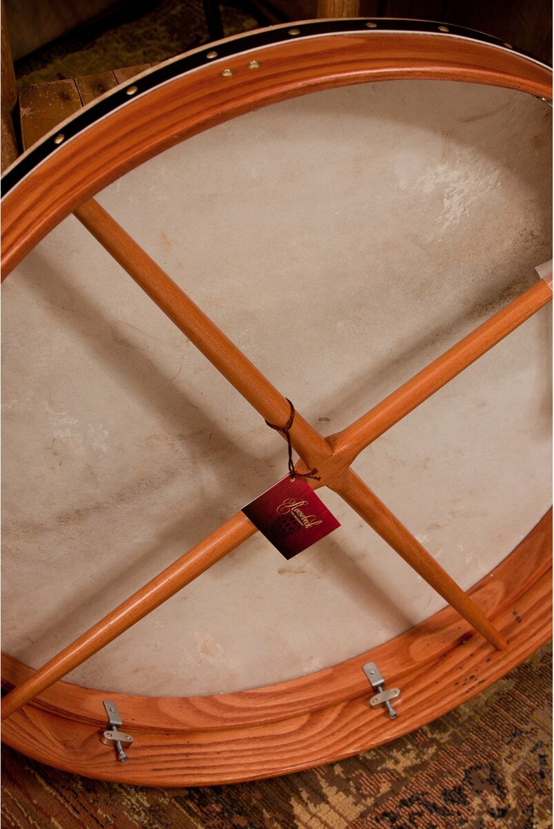 Deep Sound! Roosebeck 26" Cedar Bodhran (Authentic Goatskin Head, Inside Tunable, Crossbar)