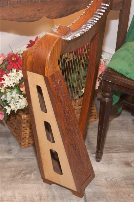 roosebeck balladeer harp