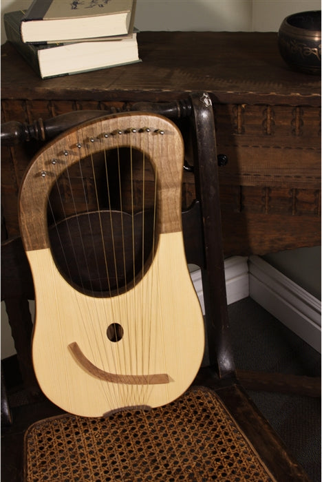 Lyre Harp, 10-String, Walnut