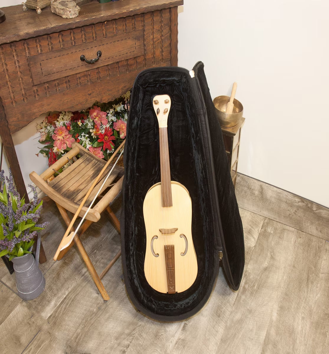 Roosebeck Medieval Fiddle 4-String (Maple, Spruce, Walnut, Padded Nylon Gig Bag)